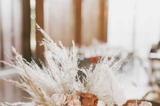 Lace & a Barn - 47