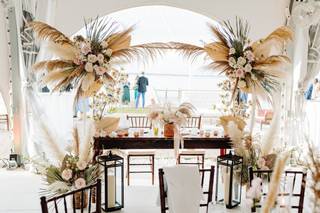 Flower Follies - 18
