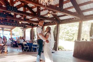 Carolyn Baldwin Lake Pavilion - 9