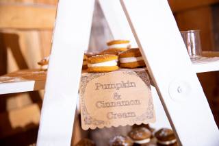 BuzzyBakes Catering - 8
