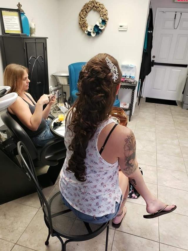 Beachside Beauty Bar - 3