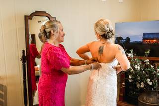 Kristina Overton Onsite Hair & Makeup - 27