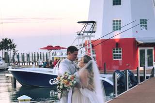 Faro Blanco Resort & Yacht Club - 11