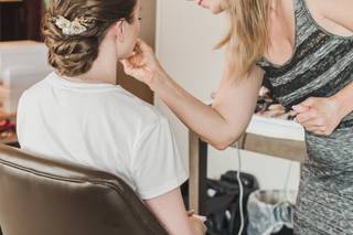 Modern Bridal Studio - 10