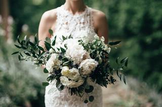 Fleur De Lis Florist - 87