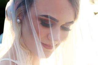 Glow Beauty and Lash Bar - 1