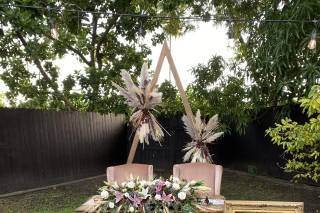 Mi Vintage - Farm Tables & Lounge Rentals - 54