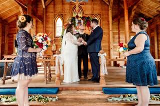 Lovebirds Wedding Co. - 17