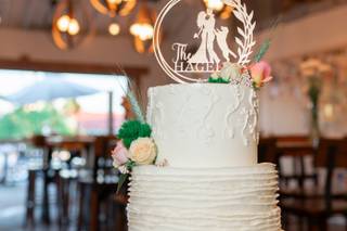 Bloom Custom Cakes - 23