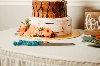 Sorellas Custom Cakes - 21
