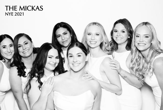 Fun Frames Photo Booth - 1