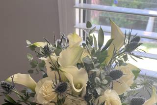 Buds Blooms & Beyond - 9