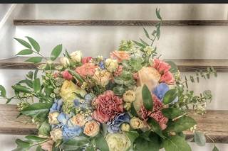 Samantha Greenfield Designs in Floral Artistry - 24