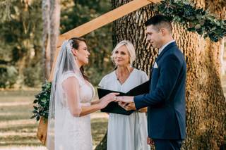 Laurie Chandler Celebrant - 42
