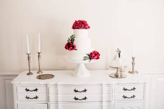 Gail's Custom Cakes - 7