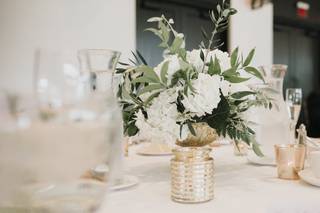 Shelly's Designs Florist - 15