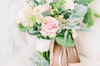J Designs, A Wedding Flower Boutique - 45