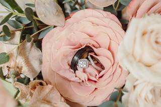 Goldenrod Floral Design - 115