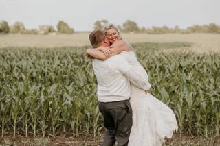 The Olde Farmhouse Barn - 8