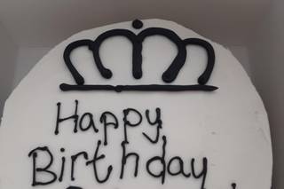 Gigi's Cupcakes - 1