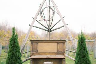 Whistler's Knoll Vineyard - 42