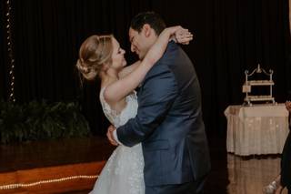 LUX Beauty & Bridal - 51