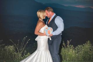 Almost Heaven Resort & Weddings - 17