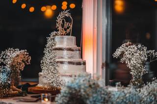 Diane's Patisserie - 32