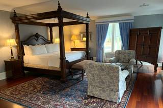 The Stonebreaker Hotel & Barn on Markham Hill - 7