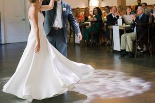 Erin Fox Photo - 6