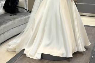 Elegance By Roya Bridal Atelier - 13