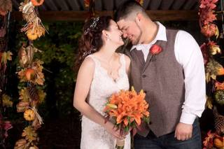 Photography by Katie Leigh - 11