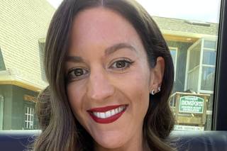 Elizabeth Dugan Hairstylist and Makeup Artist - 12