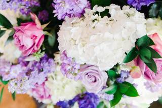 Shelly Black, Custom Floral Designer, at Wayside Studios - 22