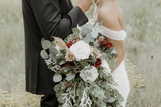 Evergreen and Lily Floral Studio - 7