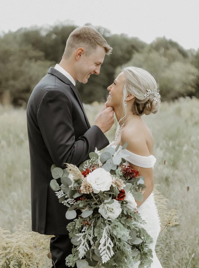 Evergreen and Lily Floral Studio - 2