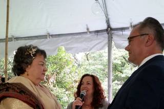 April Beer, Celebrant & Modern Minister - 11