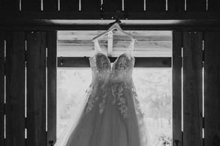 Debra's Bridal Shop at The Avenues - 8