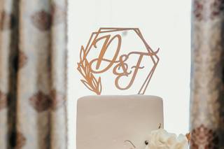 Holly's Cakes LLC - 21