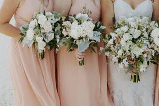 Artistic Blossoms Floral Design Studio - 41