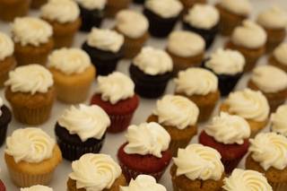 Molly's Cupcakes - 15