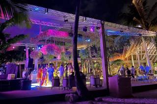 NOVELLA Wedding Planner & Designer - 13