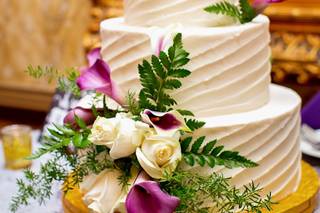 Edible Art Bakery & Dessert Cafe - 16