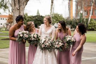 Dreyer House Florals - 94