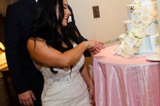 Bredenbeck's Bakery - 103