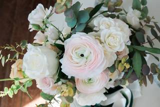 Laura of Lauxmont Floral Designs - 74