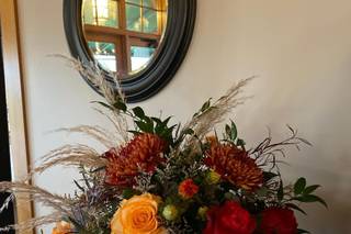 Arnold's Flower Shop - 24
