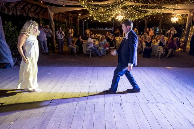 Todd Elliot Entertainment/Music/Dance Co. & Wedding Planning - 4