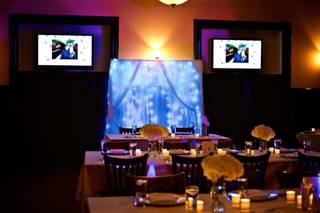 310 Lakeside & Park South Restaurants - 17