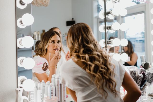 Parlor Beauty Bar - 3